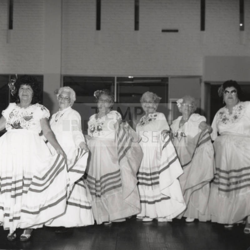Tribute to Columbus - Tempe Daily News - October 19, 1985