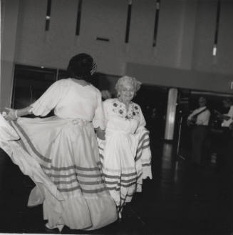 Tribute to Columbus - Tempe Daily News - October 19, 1985