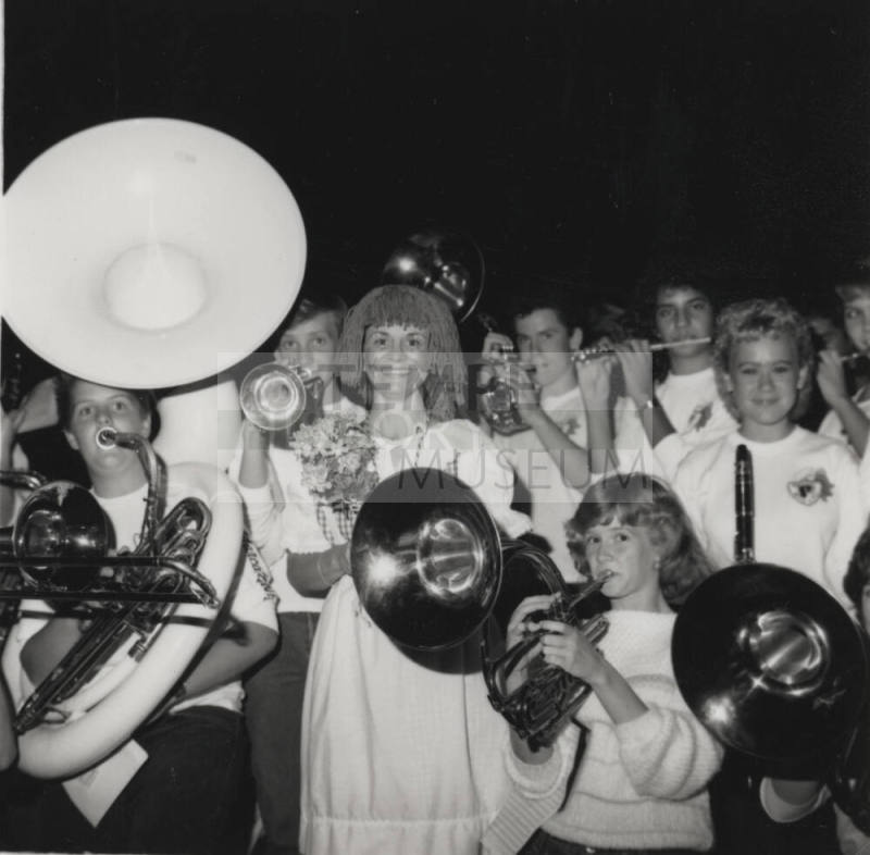 Serenade in rag-time, from Tempe Daily News, October 23, 1985