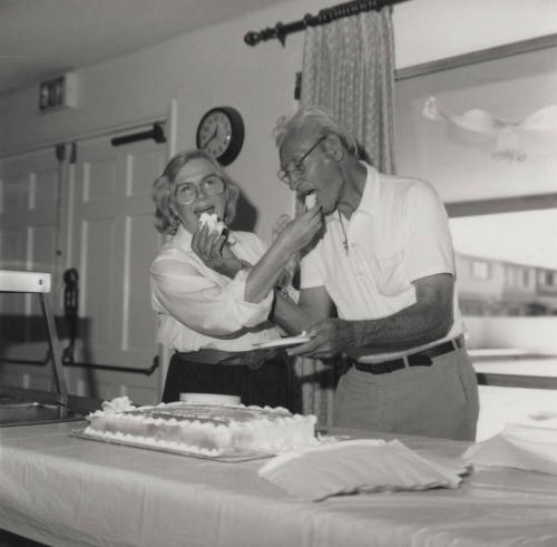 Love story: Senior center offers more than meals, from Tempe Daily News, November 7, 1985