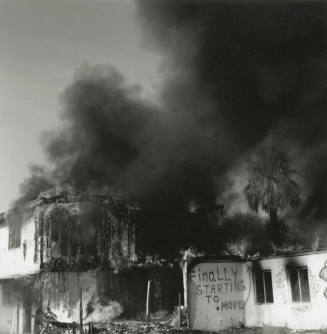 Controlled Burn. - Tempe Daily News, November 12 1985
