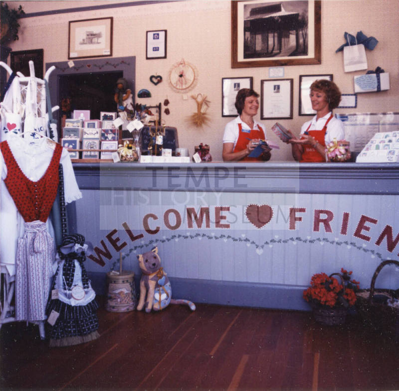 Hackett House Gift Shop