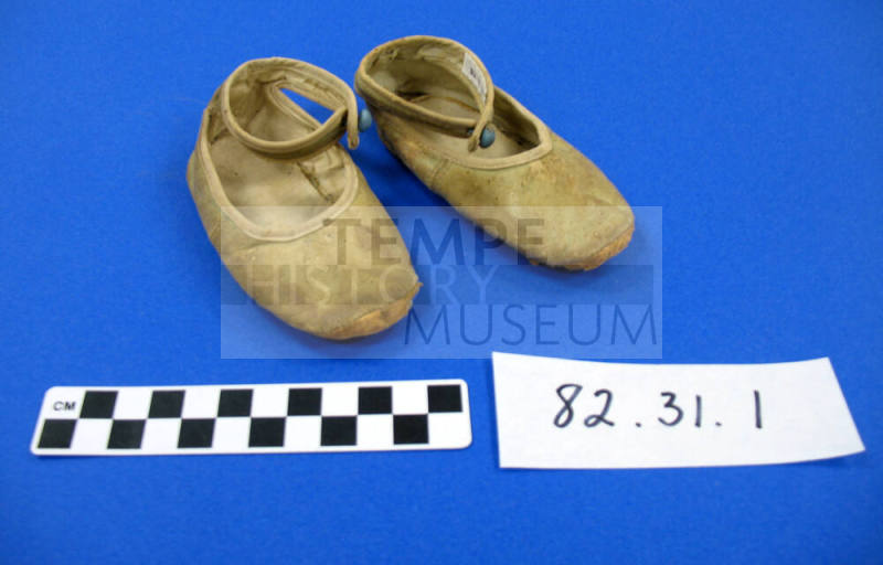 Shoes, child's
