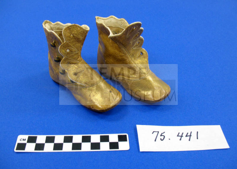 Shoes, child's