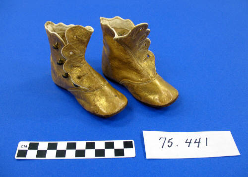 Shoes, child's