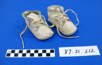 Shoes, child's