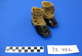 Shoes, child's