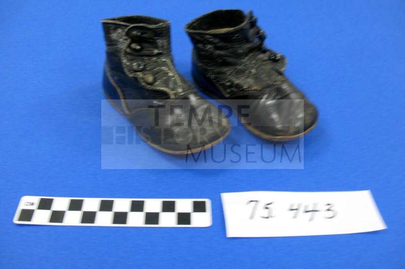 Shoes, child's