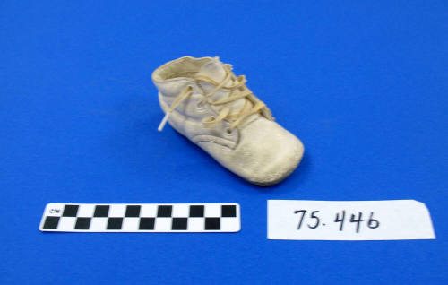 Shoe, child's