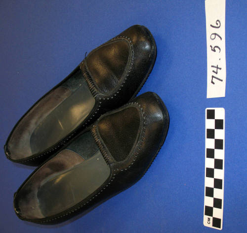 Womens Shoes