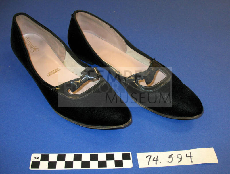 Shoes, Womens