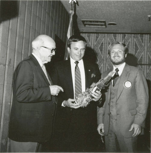 Service Award Winner - Tempe Daily News, February 28, 1986