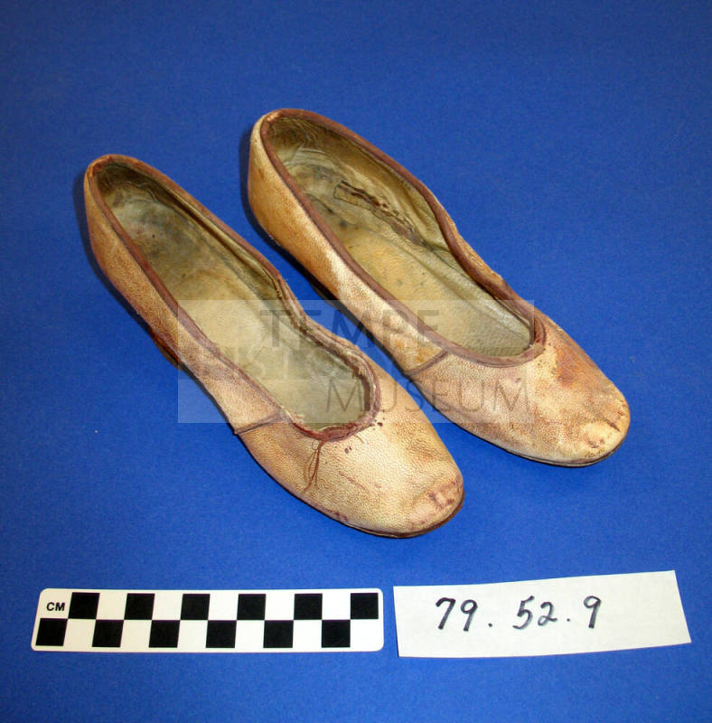 Childs Shoes-Pair