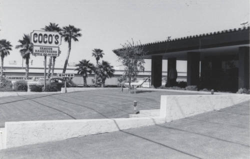 Coco's Restaurant - 1717 South Rural Road, Tempe, Arizona