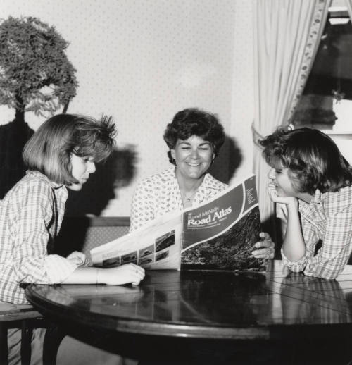Hitting the road, Tempe Daily News, July 19, 1986