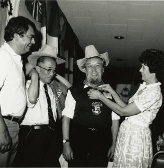 Man getting a bowtie.