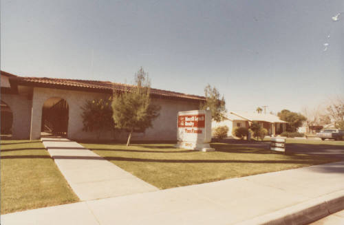 Merrill Lynch Realty-Tom Fannin Agent - 2510 South Rural Road, Tempe, Arizona