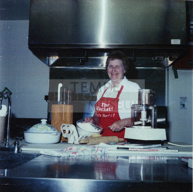 Unidentified cook at the Hackett House