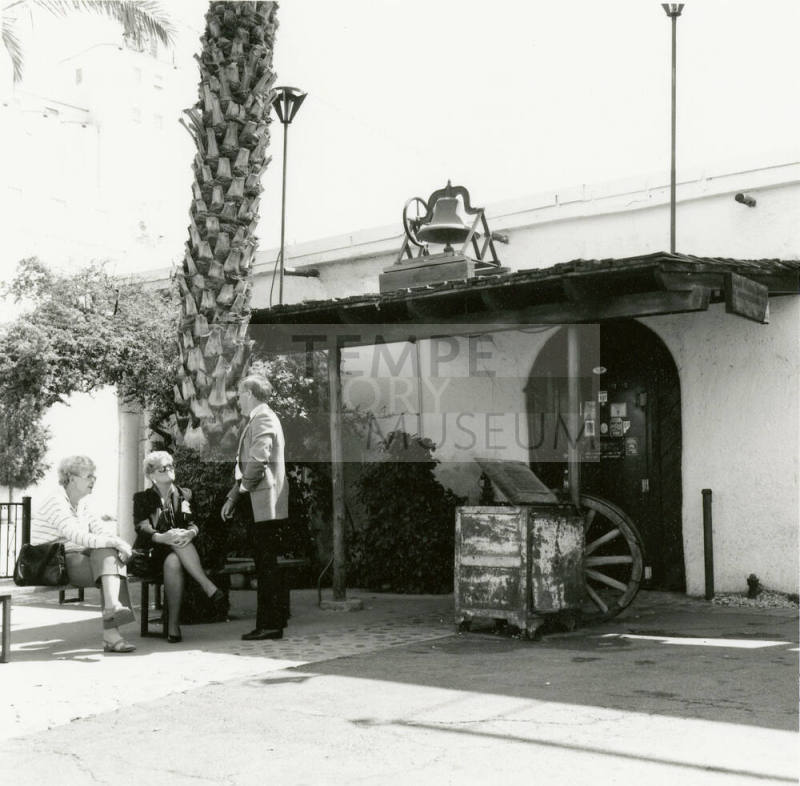 Entrance to Monti's La Casa Vieja