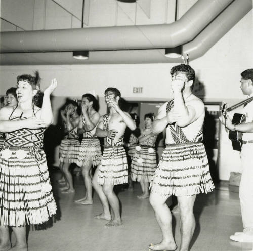 Maori dance performance