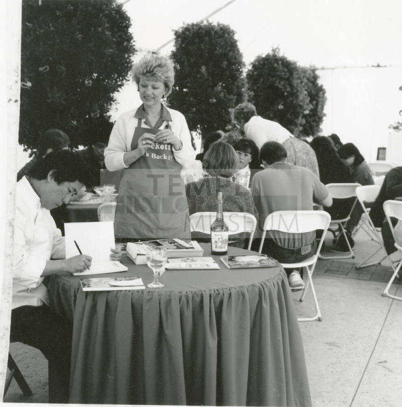 Jane Neuheisel confers with Chef Martin Yan