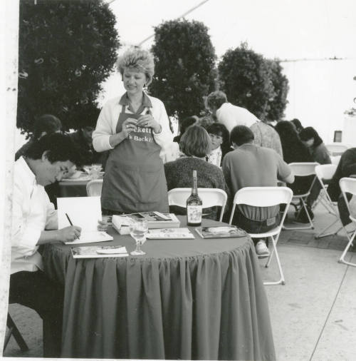 Jane Neuheisel confers with Chef Martin Yan