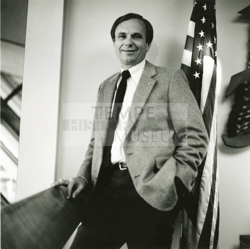 Harry Mitchell, Mayor of Tempe