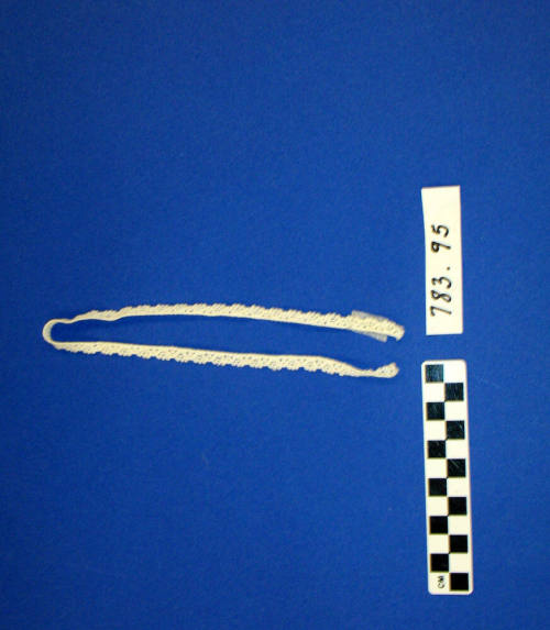 Lace fragment