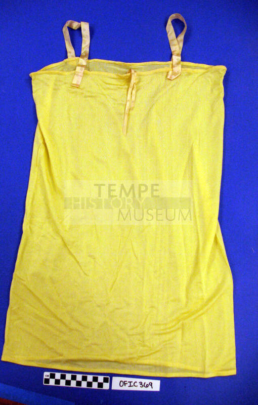 Chemise
