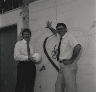 Tempe Magazine August 1988: McDuffy's Sportsbar and Restaurant