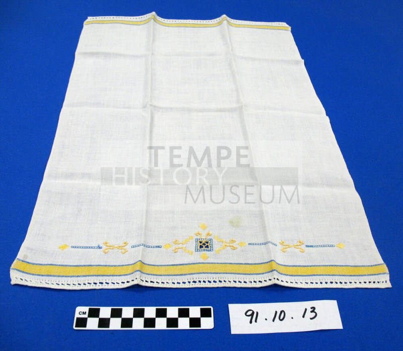 Hand towel