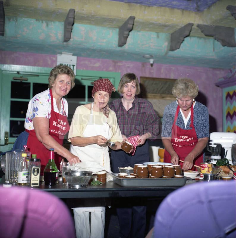 Diane Kennedy Cuisine - Hackett House