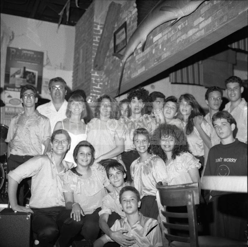 Israeli Singing Group