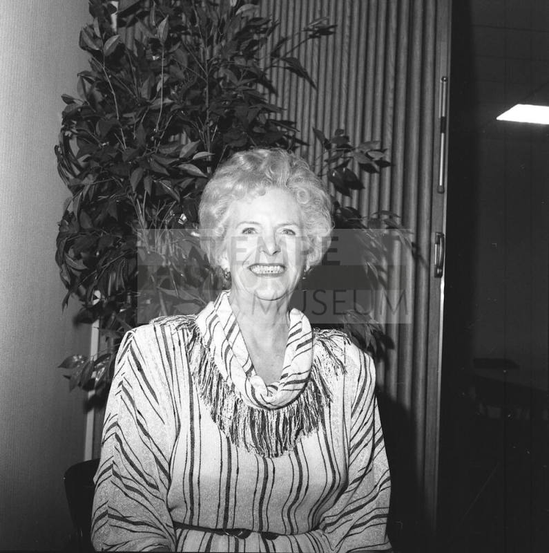 Marilyn Glenny, St. Luke's Tempe Women of Distinction, 1989