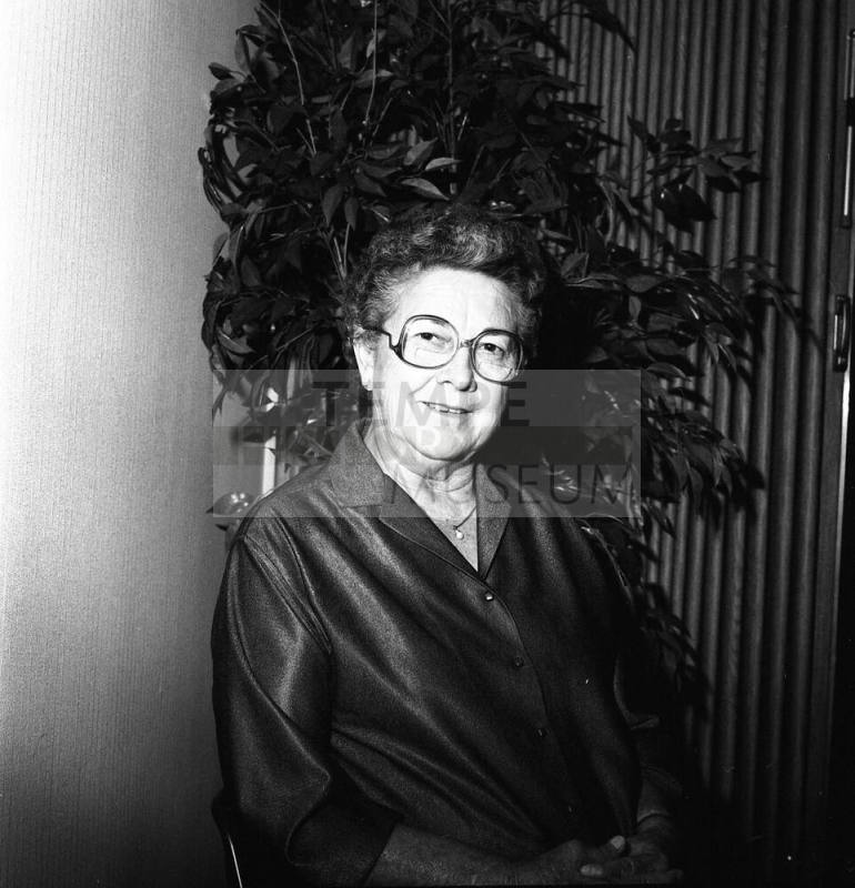Eleanor Curran, St. Luke's Tempe Women of Distinction, 1989