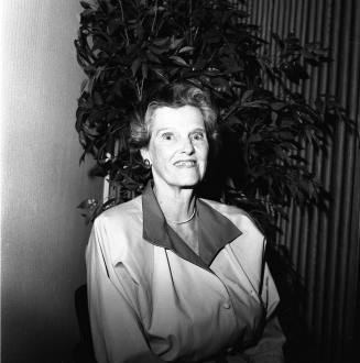 Nancy Leach, St. Luke's Tempe Women of Distinction, 1989