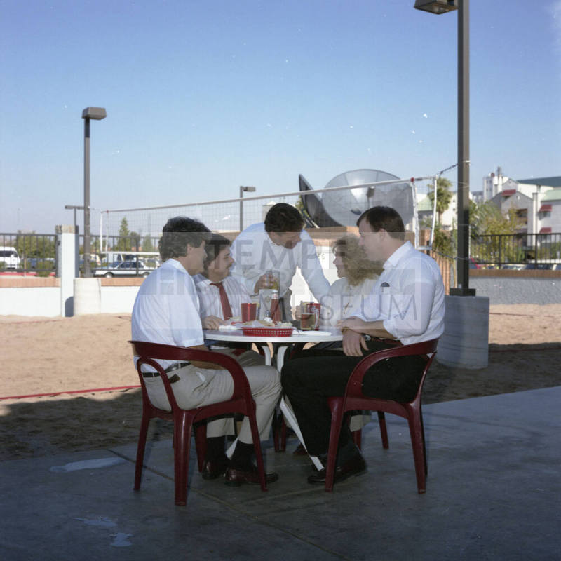 McDuffy's, 5th & Ash - Tempe Magazine, Spring 1989