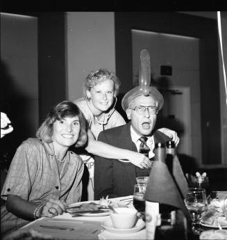 Leukemia Society, Tempe Mission Palms, First Annual "Celebrity Waiters" Luncheon - Tempe Magazine, Feb 1989