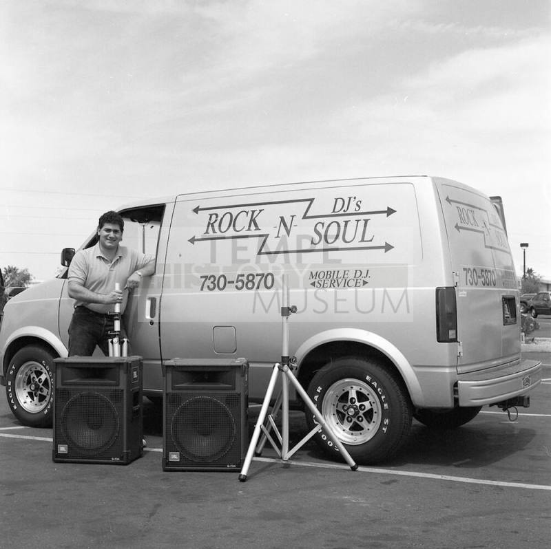 Steve Edwards of Tempe Entertainment service Rock-N-Soul booked exclusively at Water World