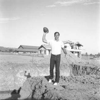Fred Mortenson, 1975 Fiesta bowl Hero