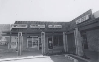 Abears Smoked Meats - 6483 South Rural Road, Tempe, Arizona