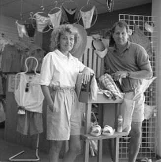 Sunwear Arizona- Linda Leaf and Gil Schmitt
