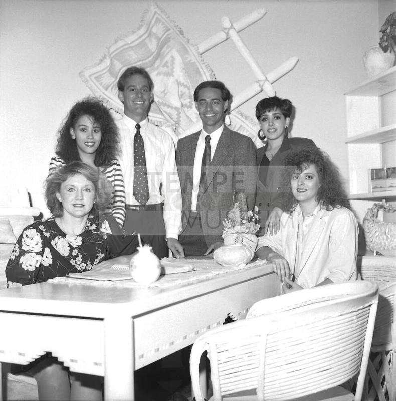 Tempe Dental Care Ad image with Staff