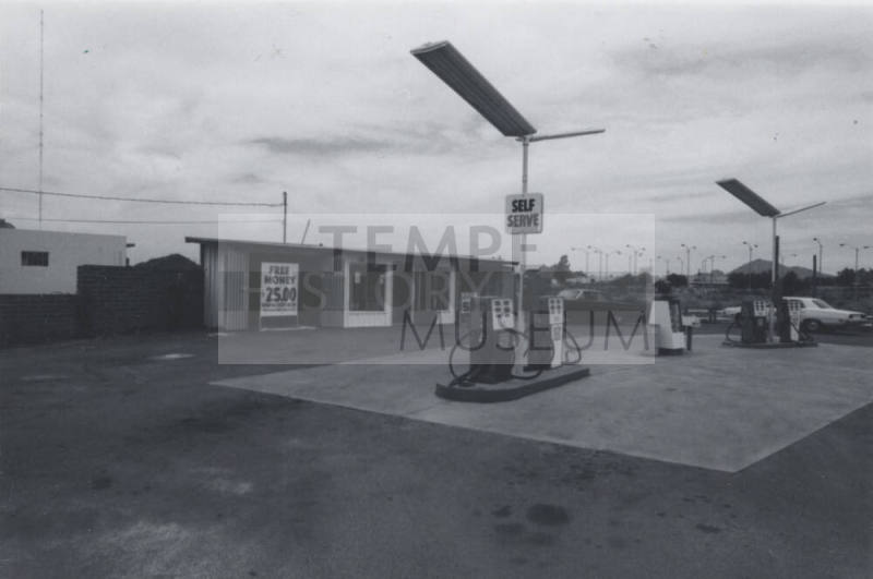 Pasco Gasoline Station - 706 North Scottsdale Road, Tempe, Arizona