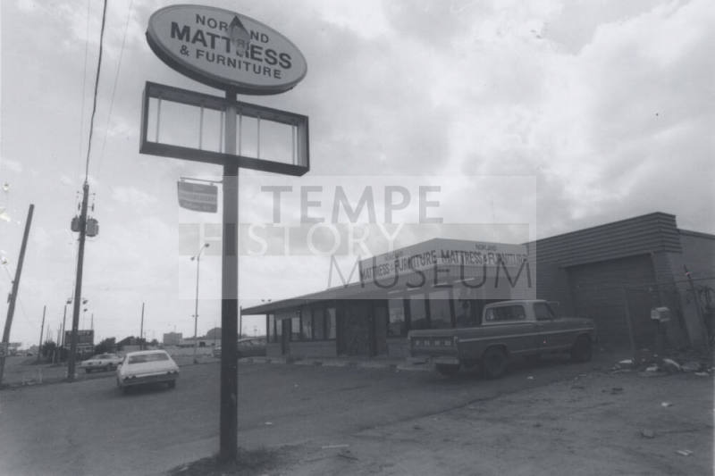 Norland Matress and Furniture - 900-C North Scottsdale Road, Tempe, Arizona