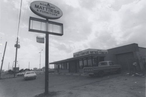 Norland Matress and Furniture - 900-C North Scottsdale Road, Tempe, Arizona
