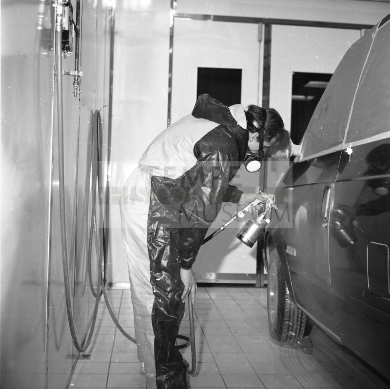 Advanced Auto Body Brochure