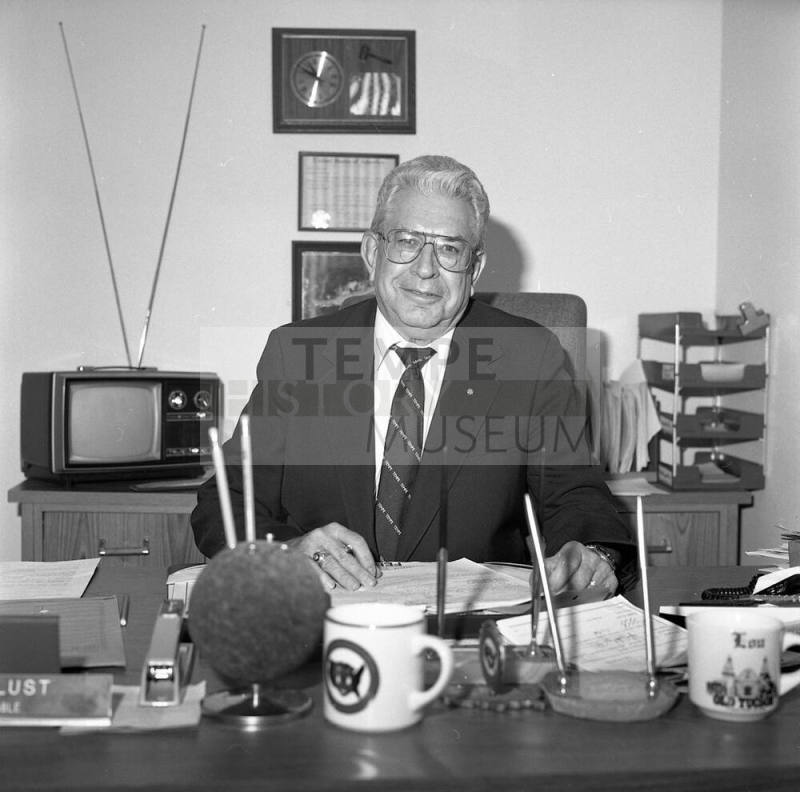 Constable Lou Lust