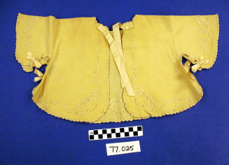 Sacque, Infant