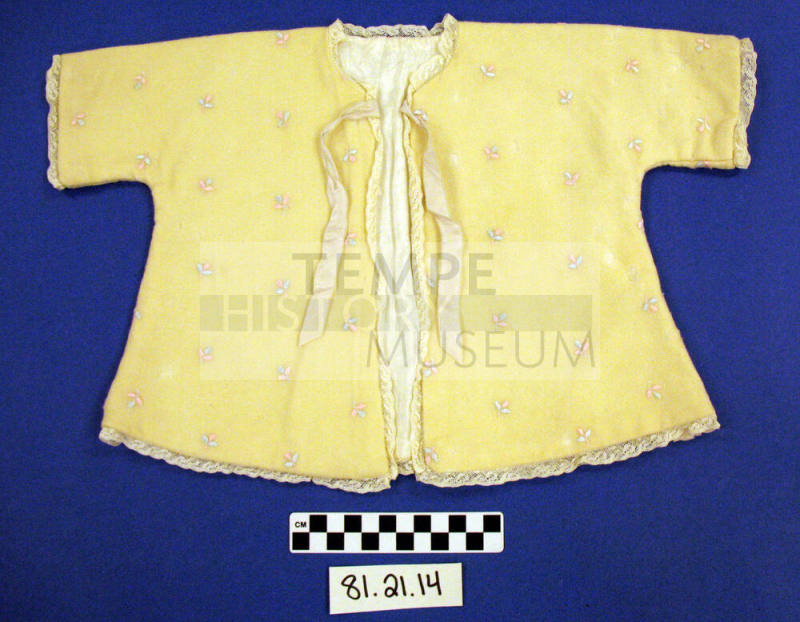 Sacque, Infant